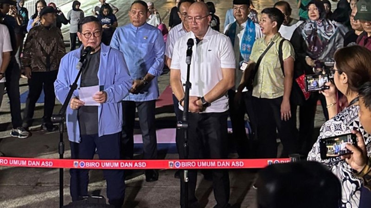 Gubernur DKI Jakarta, Pramono Anung, meminta masyarakat dan UMKM menjaga keamanan dan kerapian lima taman di Jakarta yang kini beroperasi 24 jam, termasuk dengan bantuan CCTV dan satpam.