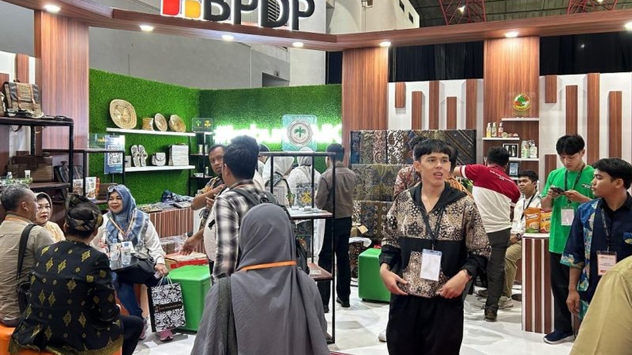 Badan Pengelola Dana Perkebunan (BPDP) berkomitmen optimalkan teknologi untuk tingkatkan efisiensi, produktivitas, dan keberlanjutan industri kelapa sawit Indonesia.