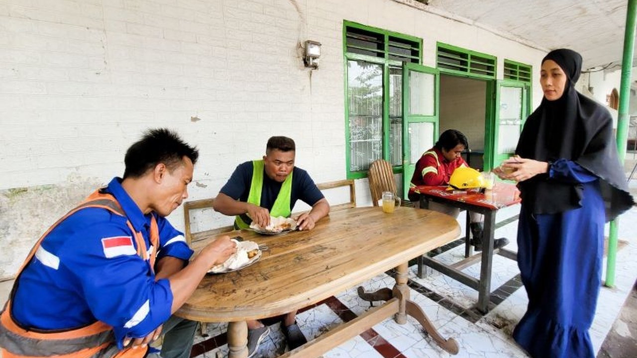 Program cofiring biomassa di PLTU Jatim berdampak positif bagi UMKM, meningkatkan pendapatan hingga tiga kali lipat.