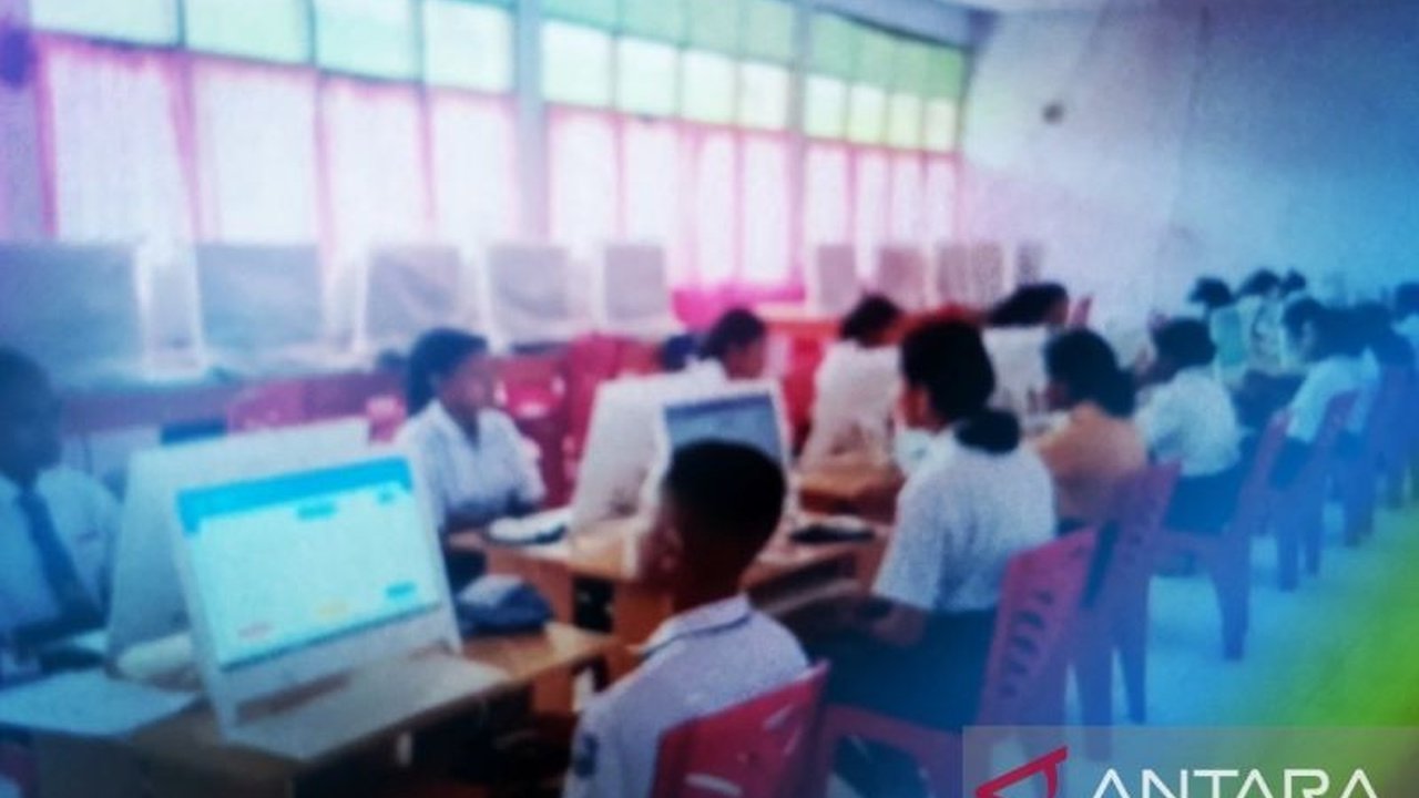 Internet Masuk Sekolah 3T Supiori: Akses Digital Tingkatkan Mutu Pendidikan