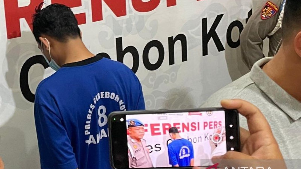 Polres Cirebon Kota menetapkan seorang perawat sebagai tersangka kasus pelecehan seksual terhadap pasien anak disabilitas, dengan ancaman hukuman 15 tahun penjara.