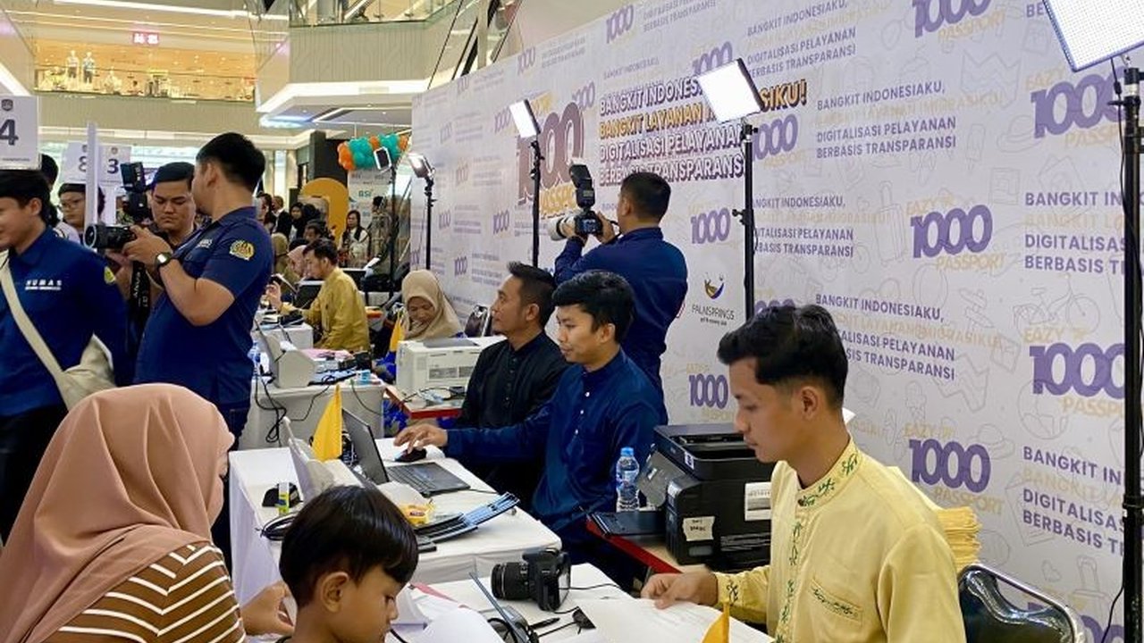 Kantor Imigrasi Kepri selenggarakan program Eazy Passport, layani pembuatan 1.000 paspor massal di akhir pekan untuk memudahkan masyarakat, sekaligus mendukung sektor pariwisata.