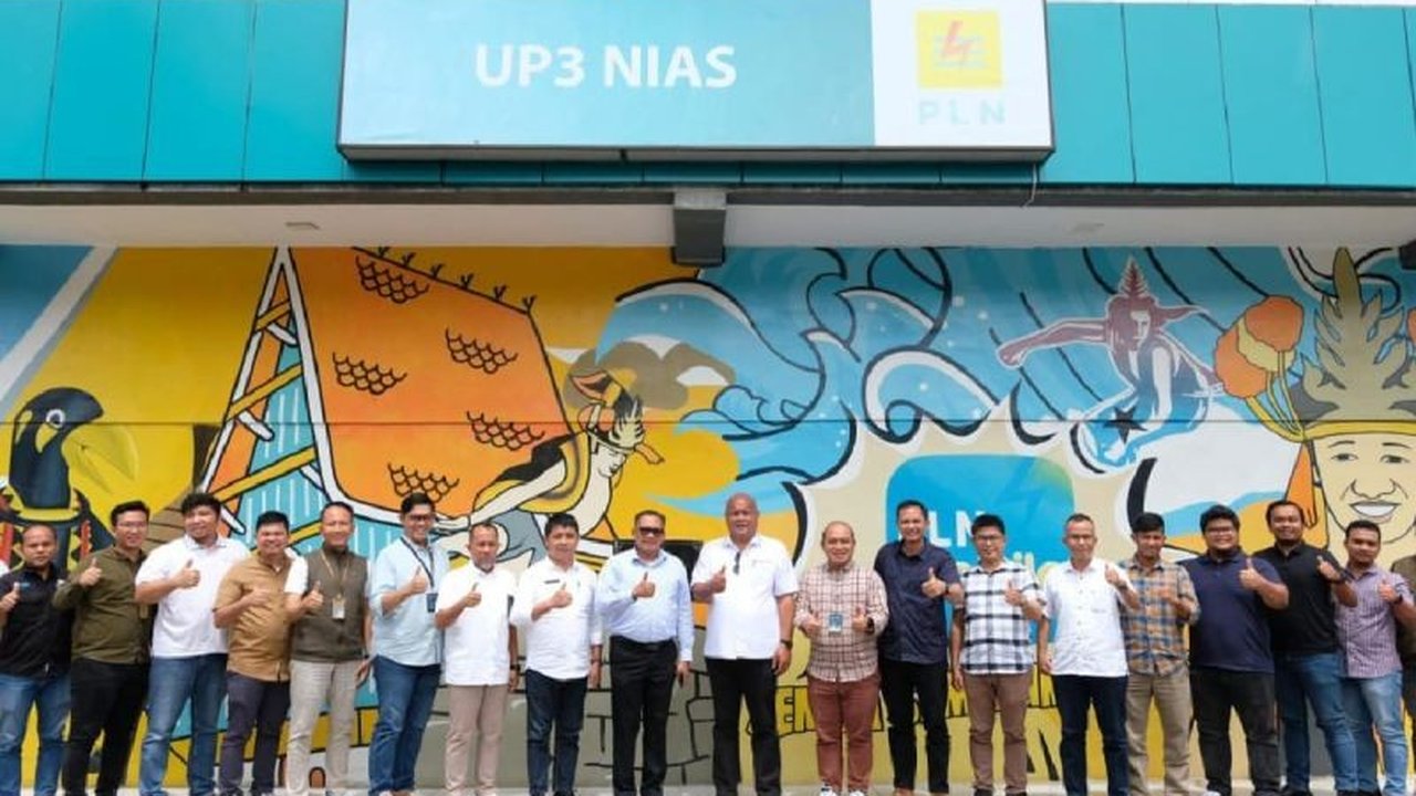 PT PLN UID Sumut dan Pemkab Nias berkolaborasi untuk memastikan akses listrik menjangkau seluruh wilayah di Kabupaten Nias, termasuk rumah ibadah dan fasilitas umum.
