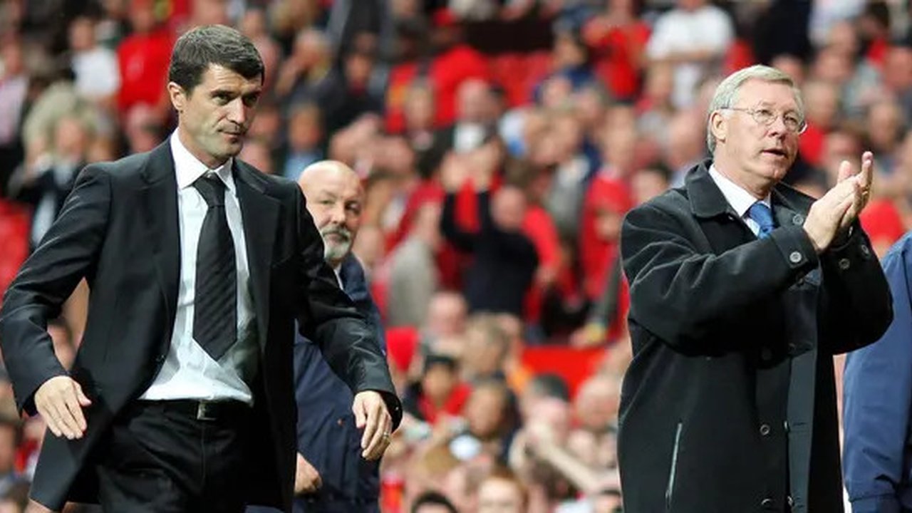 Roy Keane menjadi pemain Manchester United asuhan Sir Alex Ferguson dalam kurun 1993-2005. Dalam periode itu, Keane beberapa di antaranya memberikan tujuh trofi Liga Inggris plus satu gelar L