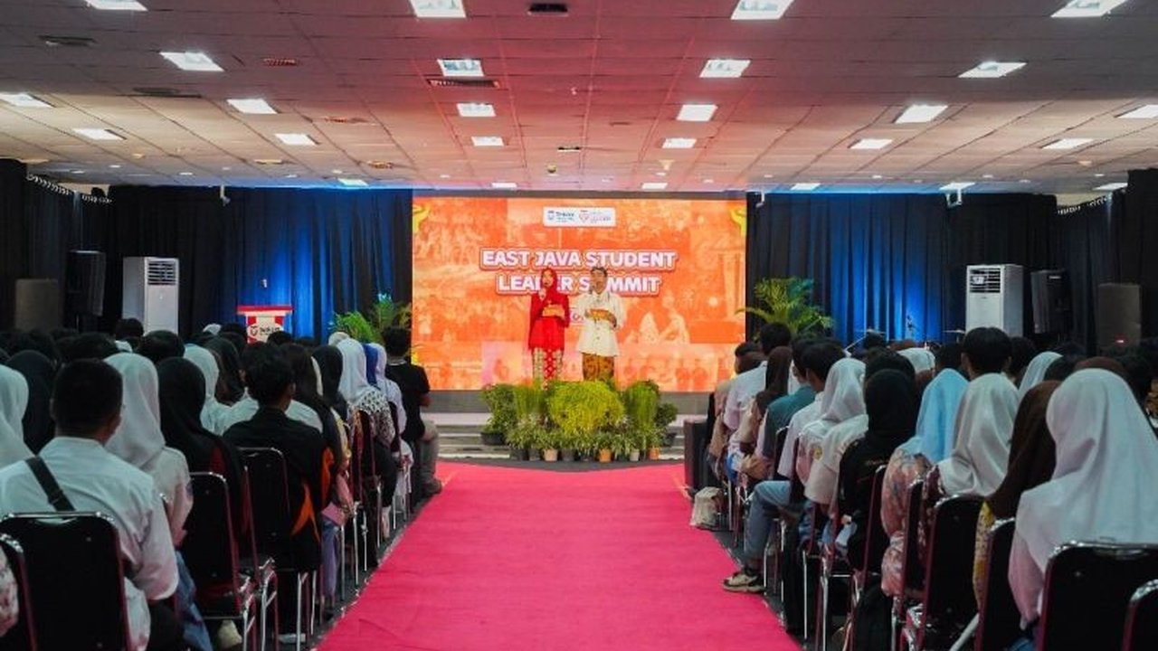 Telkom University melalui East Java Student Leader Summit (EJSLS) 2025 mendorong pembentukan karakter kepemimpinan generasi muda yang empati, profesional, dan adaptif di era teknologi.