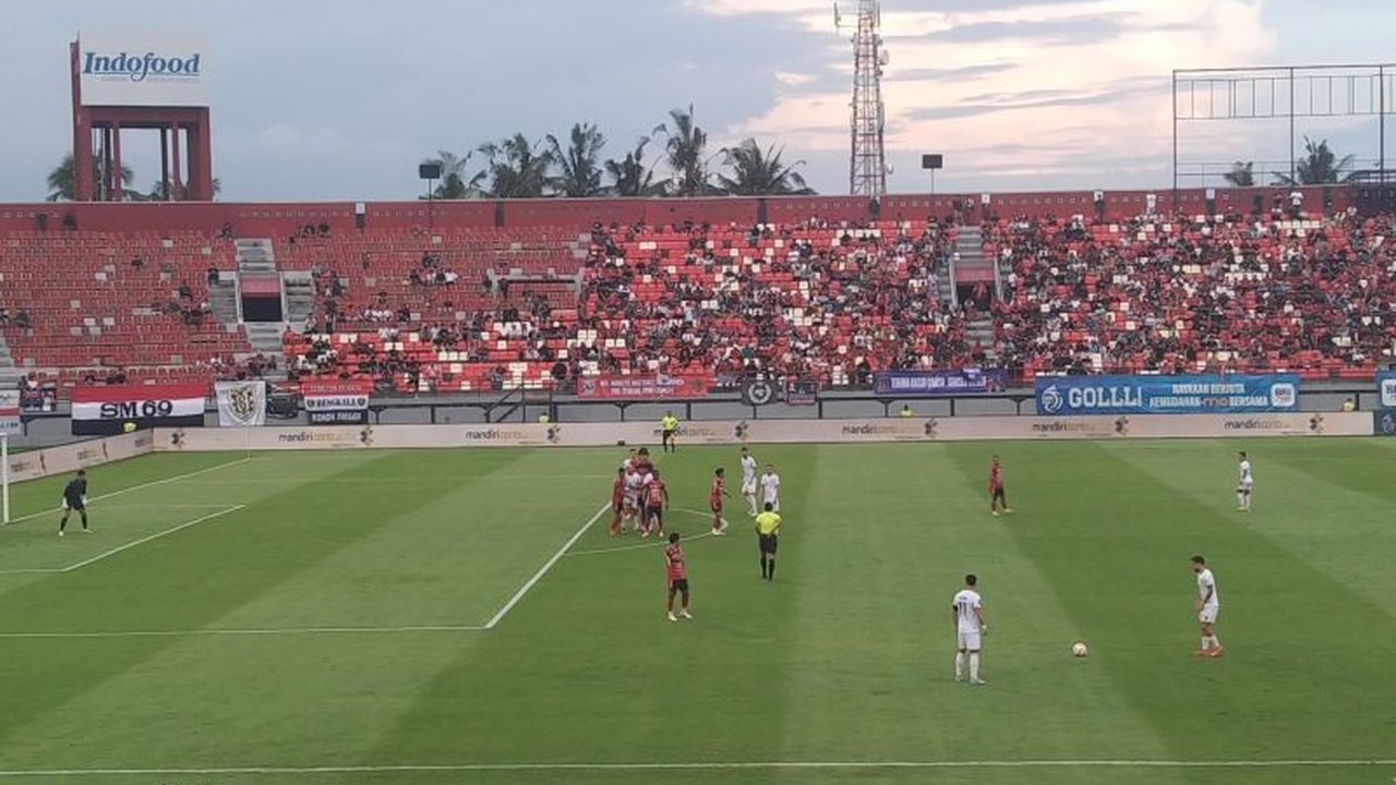 Kekalahan Bali United atas Madura United dengan skor 0-2 di Stadion Kapten I Wayan Dipta menjadi catatan minor di akhir musim Liga 1 2024/2025, sekaligus menjadi laga perpisahan Stefano Cugurra.