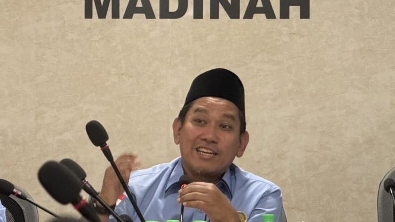 Sebanyak 60 jamaah haji Indonesia yang terpisah dari rombongan di Madinah telah diberangkatkan ke Makkah, sementara 250 jamaah lainnya masih menunggu keberangkatan bertahap.