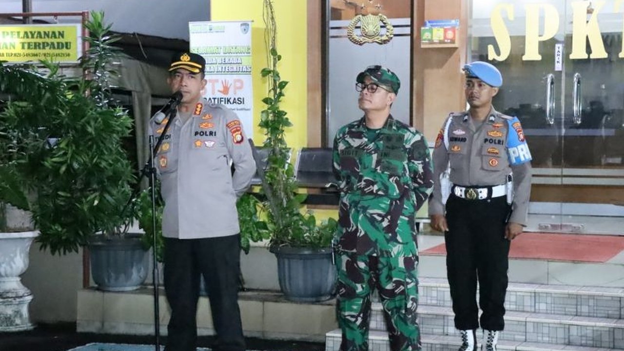 Polisi dan TNI meningkatkan patroli gabungan di Palmerah, Jakarta Barat untuk mencegah tawuran remaja yang kerap diawali konvoi dan meresahkan warga.