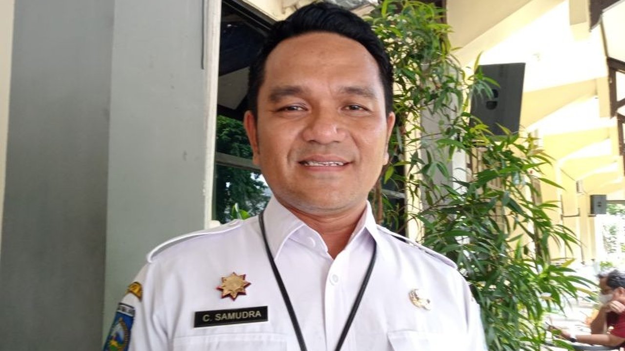 Dinas Pariwisata Kota Mataram menyiapkan pelatihan pemandu wisata untuk meningkatkan kompetensi dan pengetahuan destinasi wisata, guna mendukung event nasional dan internasional serta mengoptimalkan potensi wisata lokal.