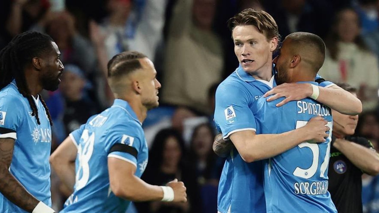 Skenario Napoli Juara Serie A Malam Ini, Ini Syaratnya