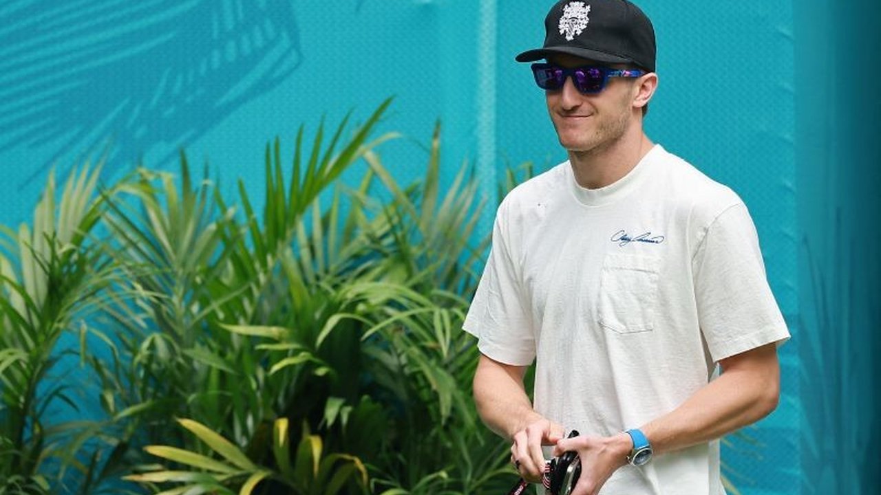 Pembalap muda Jack Doohan berpotensi dikeluarkan dari tim Alpine setelah hasil kurang memuaskan di enam seri Formula 1 2025, dan posisinya terancam digantikan oleh Franco Colapinto.