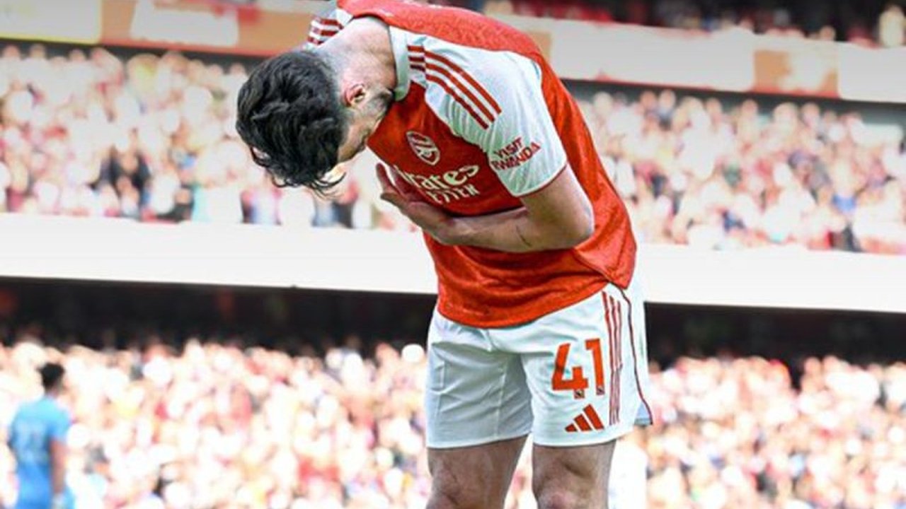 Arsenal memastikan tempat di Liga Champions musim depan setelah kemenangan dramatis 1-0 atas Newcastle, berkat gol semata wayang Declan Rice.