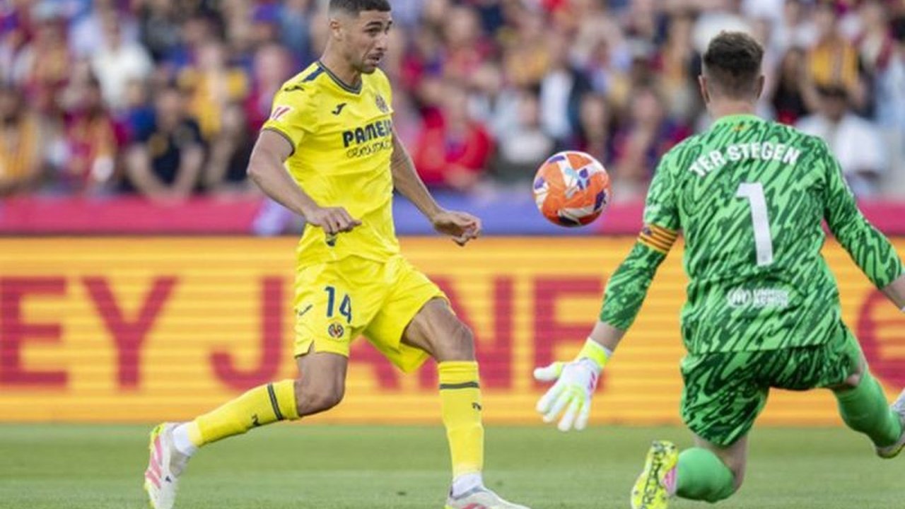 Barcelona kalah 2-3 dari Villarreal di laga pekan ke-37 Liga Spanyol, tetapi tetap aman sebagai juara, sementara Villarreal mengamankan tiket Liga Champions.