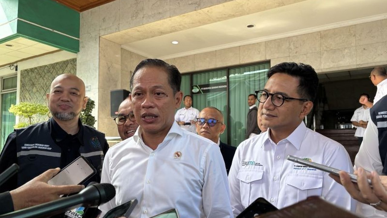 Kementerian Lingkungan Hidup (KLH) menerjunkan tim ke kawasan industri Jakarta Utara untuk memetakan dan menekan polusi udara.