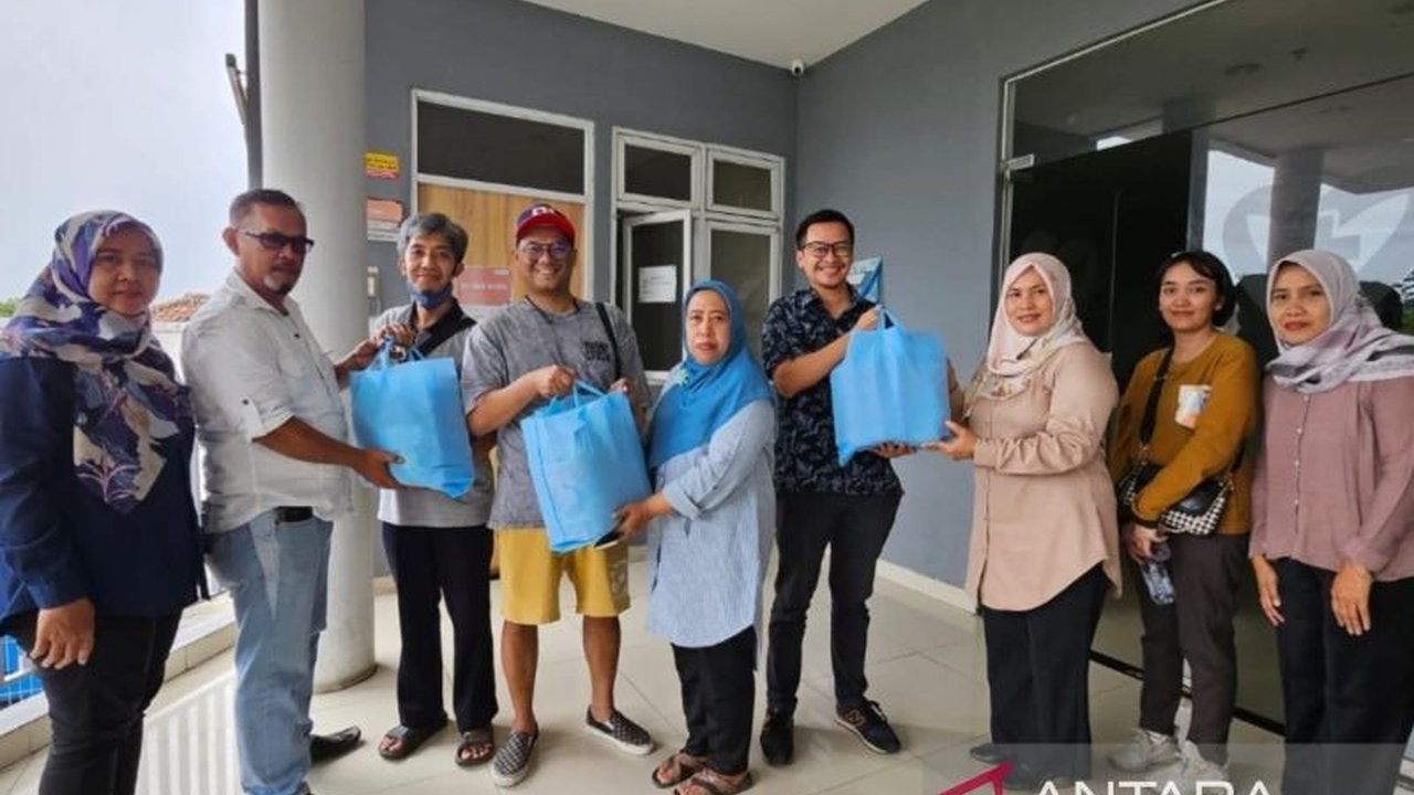 DPPKB Kota Bogor mengadakan layanan vasektomi gratis untuk mendukung Rekor MURI dan mengajak pria berpartisipasi aktif dalam program KB.