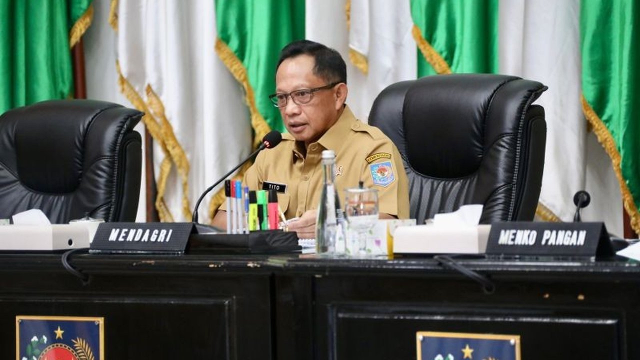 Menteri Dalam Negeri mengatakan Koperasi Desa Merah Putih adalah program strategis untuk memperkuat ekonomi desa dan menekan angka urbanisasi.