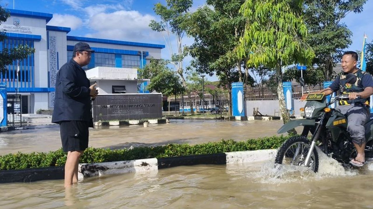 Bupati Bulungan imbau warga waspada terhadap banjir yang meluas akibat curah hujan tinggi dan pasang laut, antisipasi dampak buruk.