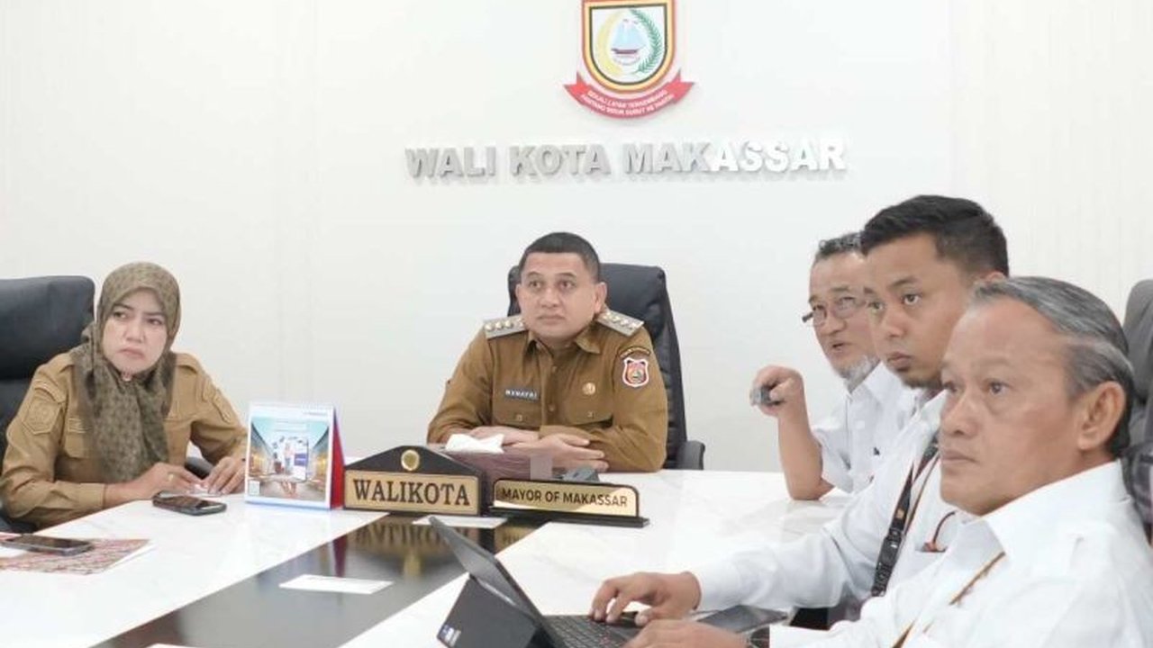 Pemkot Makassar berkolaborasi dengan BBWS Pompengan Jeneberang menyiapkan kolam retensi sebagai solusi jangka panjang mengatasi banjir di Kota Makassar.