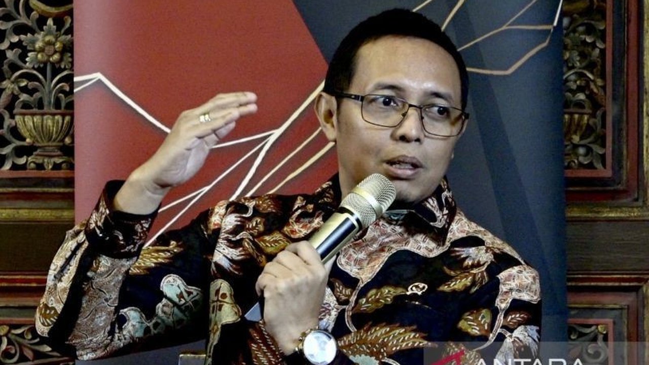Pemerintah membentuk Satgas untuk memberantas premanisme yang menghambat investasi, bukan untuk menyasar organisasi kemasyarakatan.