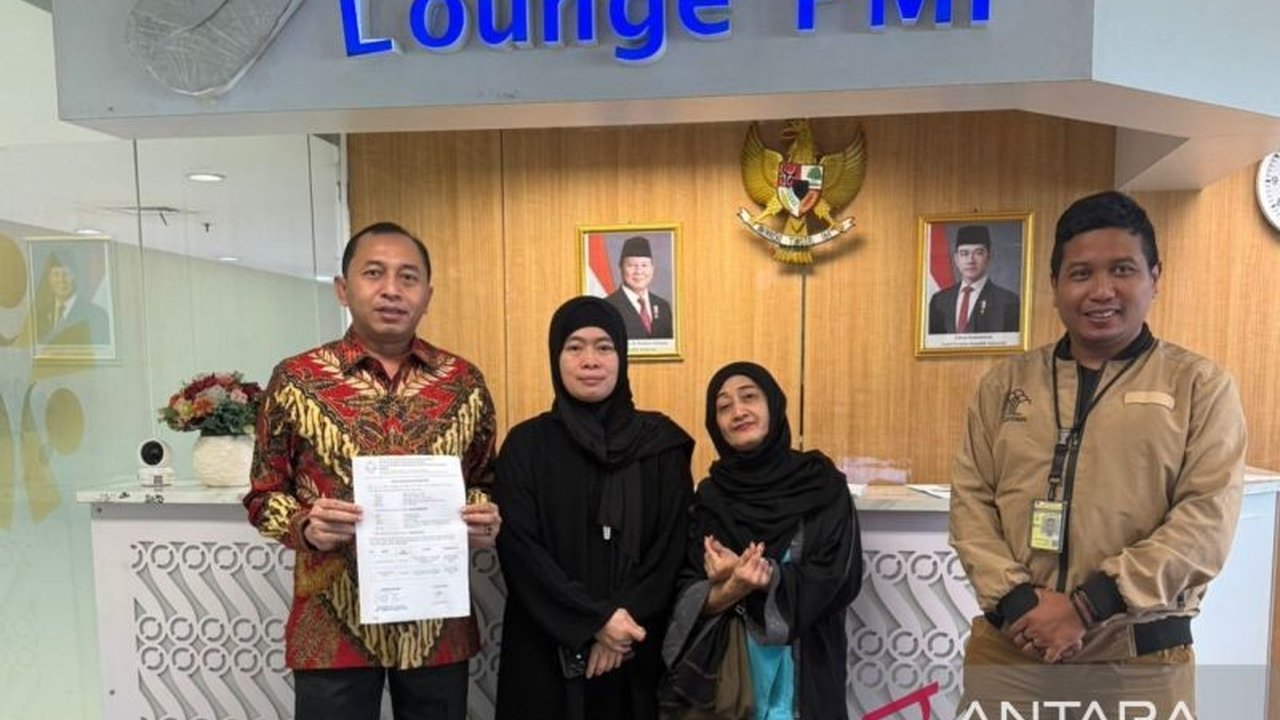 PDI Perjuangan Kabupaten Bekasi menjemput pekerja migran yang mengalami perlakuan buruk di Arab Saudi, menekankan perlindungan dan tanggung jawab negara.