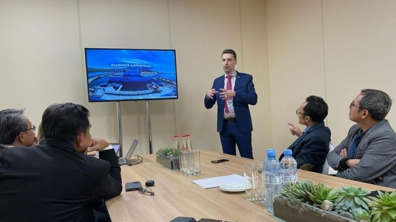 Kementerian ESDM pertimbangkan PLTN apung untuk daerah terpencil di Indonesia Timur, sebagai solusi ketergantungan pada BBM.