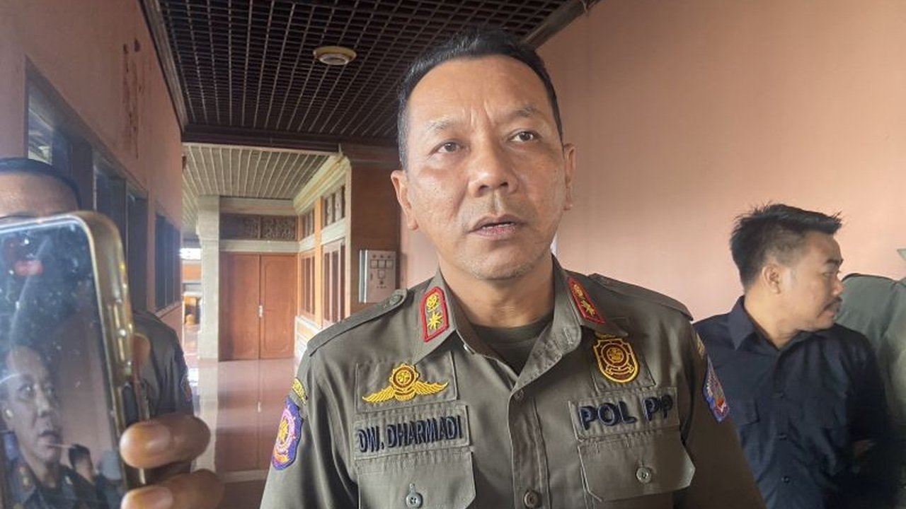 Satpol PP Bali hentikan sementara aktivitas galian C ilegal di Bukit Dawan, Klungkung, setelah menerima laporan dari masyarakat.