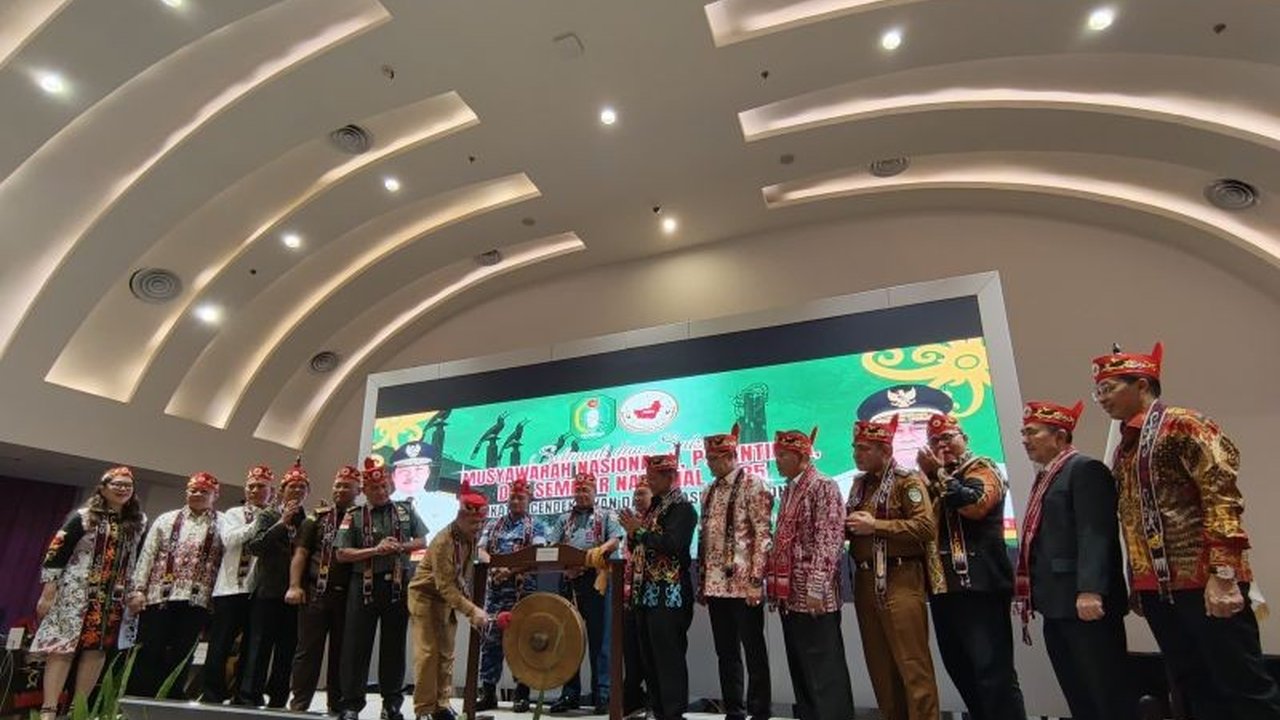 ICDN mendesak pemerintah pusat dan daerah tingkatkan SDM Suku Dayak melalui akses pendidikan dan infrastruktur, demi pembangunan Kalimantan inklusif.