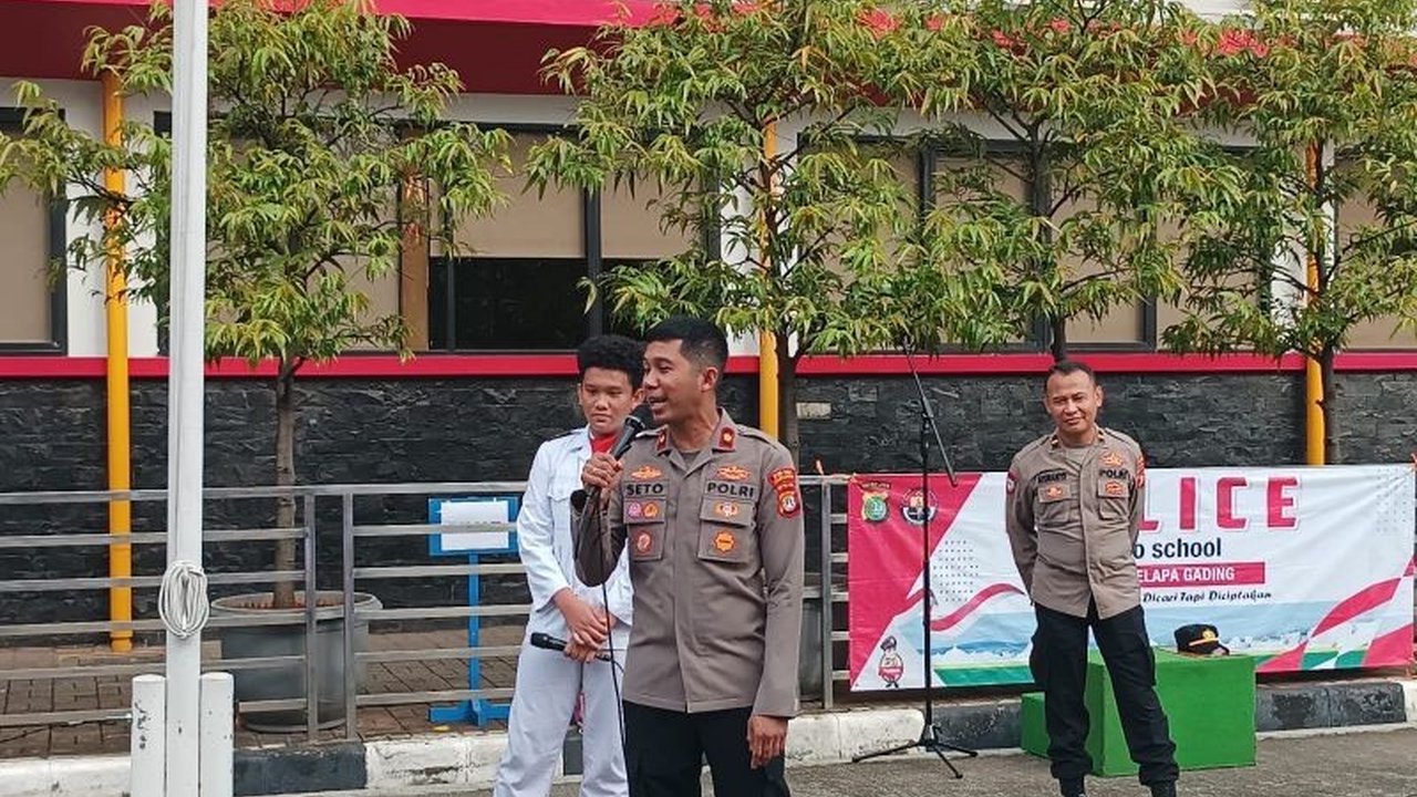 Polisi kunjungi 20 sekolah di Kelapa Gading, Jakarta Utara, edukasi pelajar tentang bahaya tindak pidana dan penggunaan media sosial yang bijak.