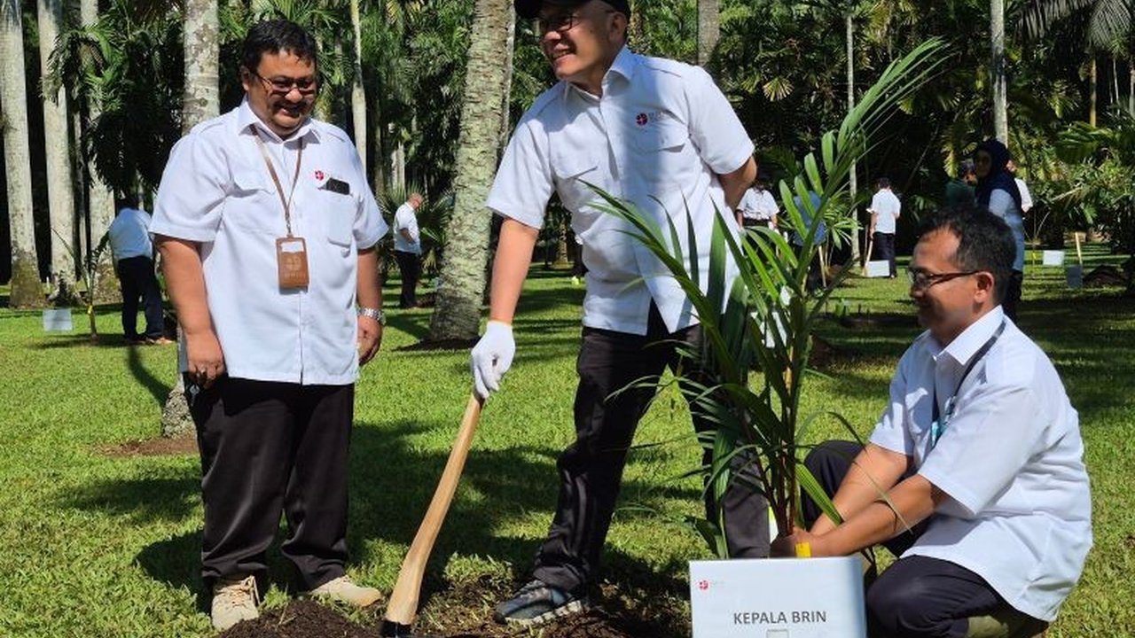 BRIN berkomitmen menjadikan Kebun Raya Bogor sebagai pusat konservasi, riset, pendidikan, penjaga lingkungan, dan wisata ekologi yang berkelanjutan.