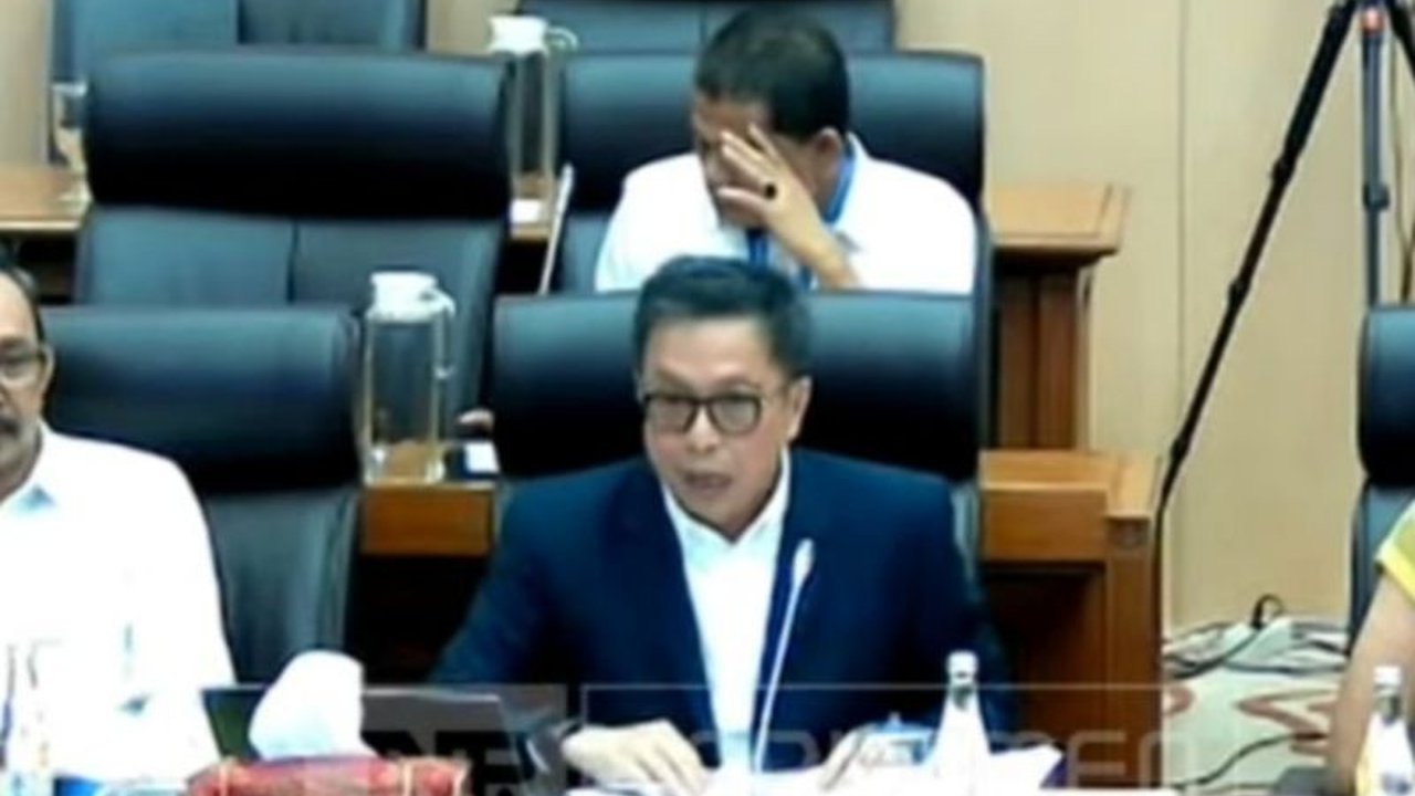 Kementerian Lingkungan Hidup menargetkan penambahan alat pemantau kualitas udara hingga 200 unit pada 2045 demi kualitas udara yang lebih baik.