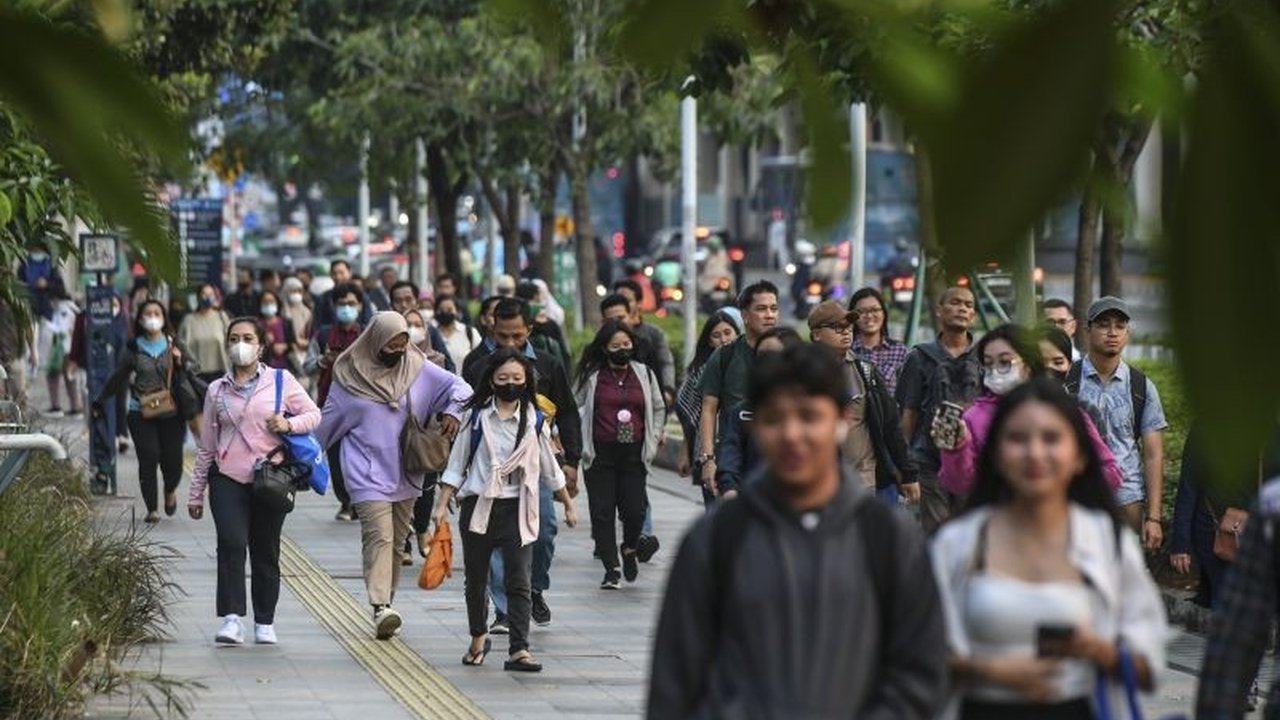 Dokter ingatkan batas waktu duduk rebahan tak boleh lebih dari satu jam kecuali tidur malam agar terhindar dari masalah kesehatan.