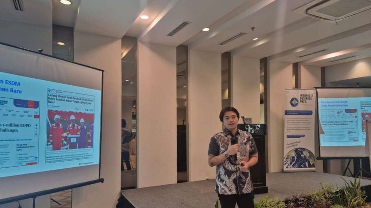 Pemerintah menawarkan 60 blok migas baru hingga 2027 untuk meningkatkan produksi minyak nasional dan mengurangi ketergantungan impor energi.