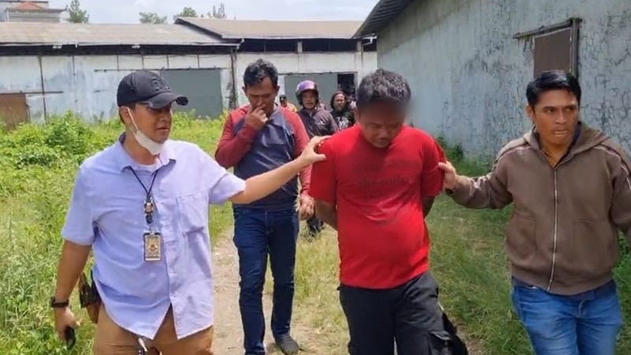 Residivis kasus pencurian dengan kekerasan, RM alias Bondan, berhasil diringkus di Cengkareng setelah sempat kabur saat penggerebekan.