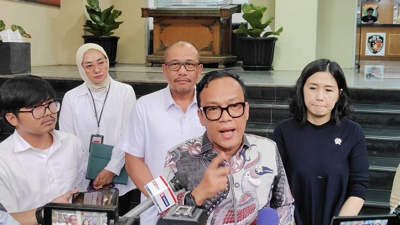 Wakil Menteri Ketenagakerjaan (Wamenaker) Immanuel Ebenezer Gerungan akan mengawal kasus dugaan pelecehan seksual oleh eks Rektor Universitas Pancasila (UP) dan mendesak kampus untuk ramah perempuan serta bebas dari kekerasan seksual.