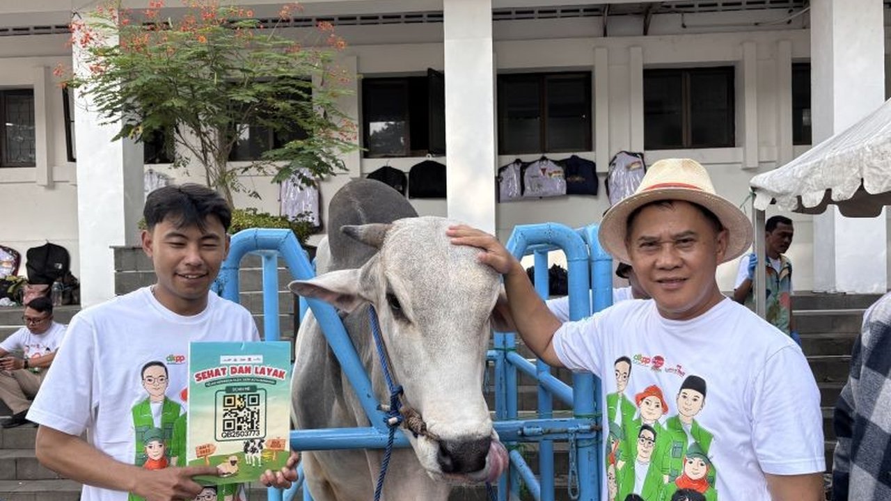 DKPP Kota Bandung menyiagakan 156 petugas untuk periksa kesehatan hewan kurban, pastikan bebas penyakit jelang Idul Adha 2025.
