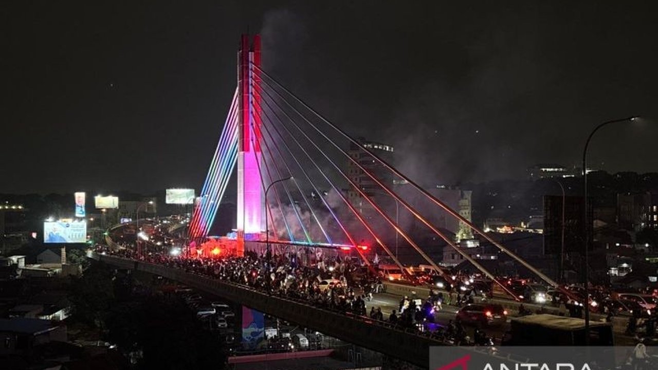 Polrestabes Bandung siapkan 2.800 personel gabungan amankan perayaan kemenangan Persib di BRI Liga 1, termasuk rekayasa lalu lintas.