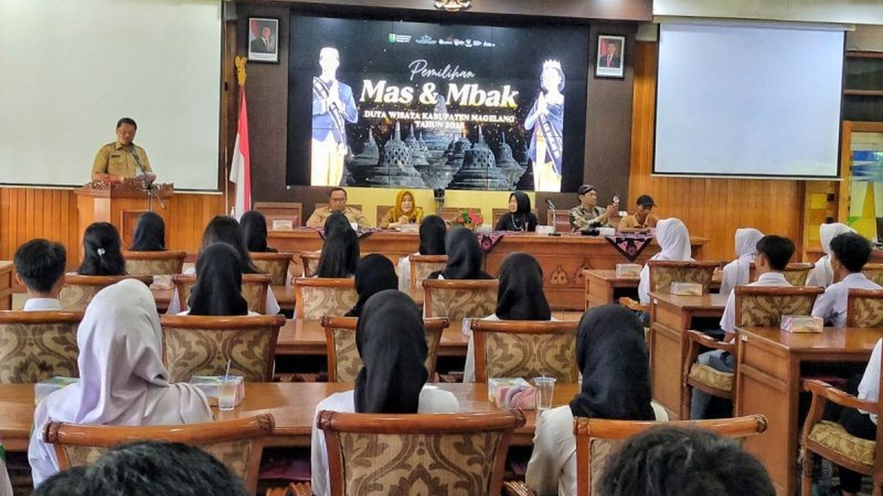 100 Duta Wisata Kabupaten Magelang lolos seleksi administrasi siap promosikan potensi wisata daerah pada pemilihan Mas dan Mbak Duta Wisata 2025.