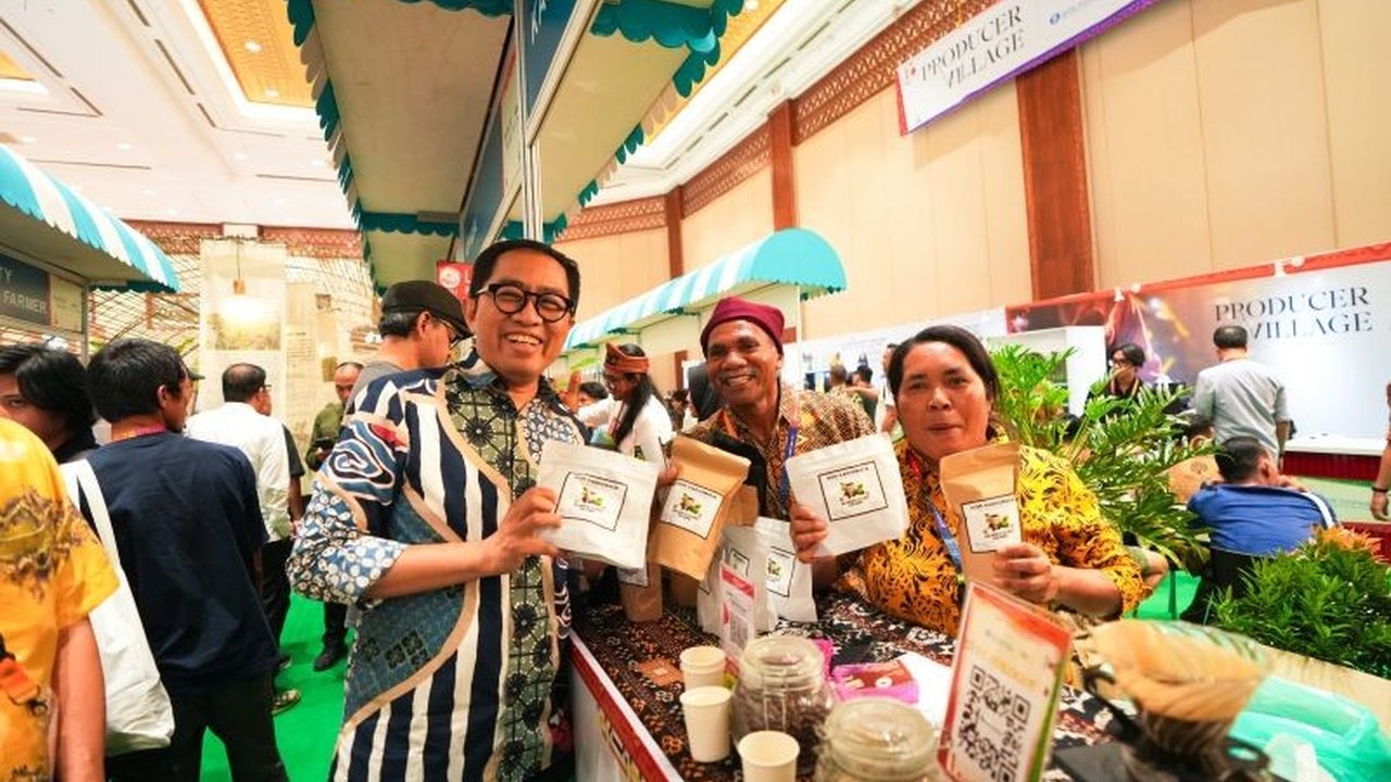 Wamenperin menyatakan industri kopi Indonesia terus meningkat, didukung ekspor Rp10 triliun dan pertumbuhan kedai kopi yang pesat.