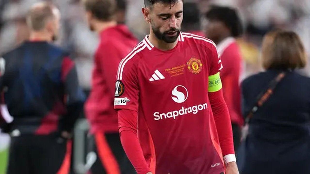 Kegagalan ini membawa situasi Manchester United saat ini kian kompleks. (CESAR MANSO/AFP)