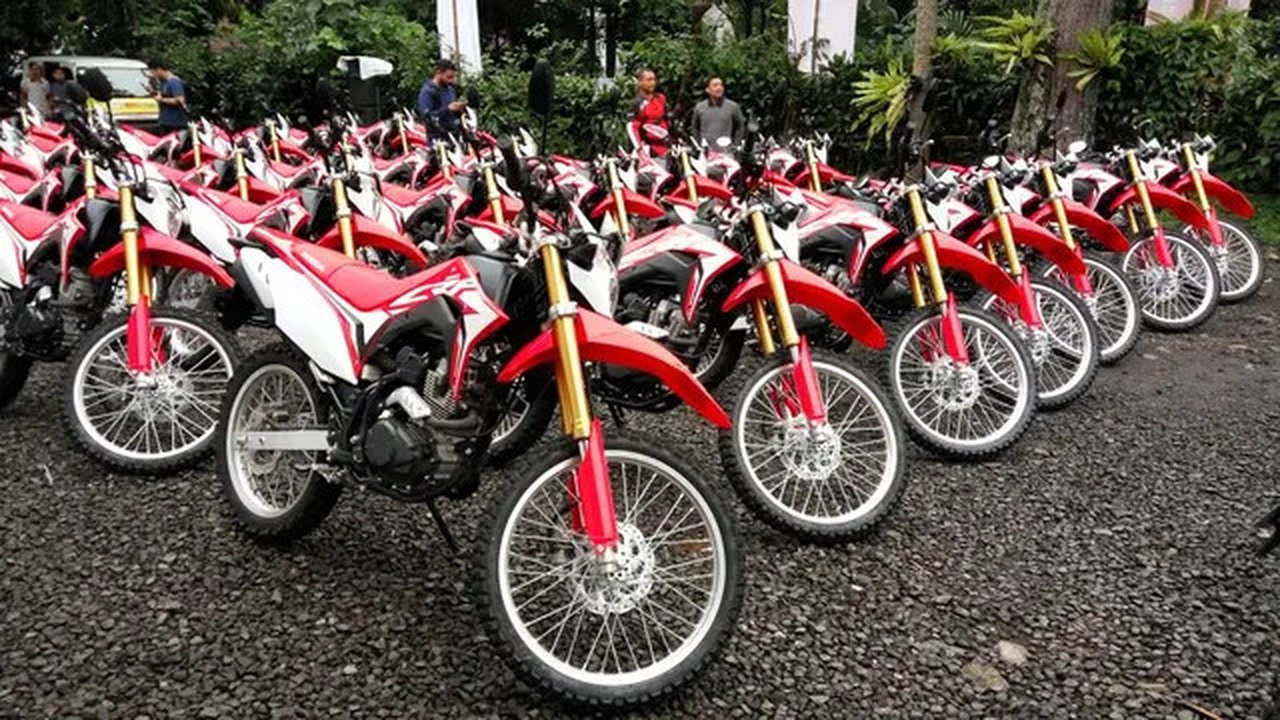Menguji Honda CRF150L di Bandung.(Septian/Liputan6.com)