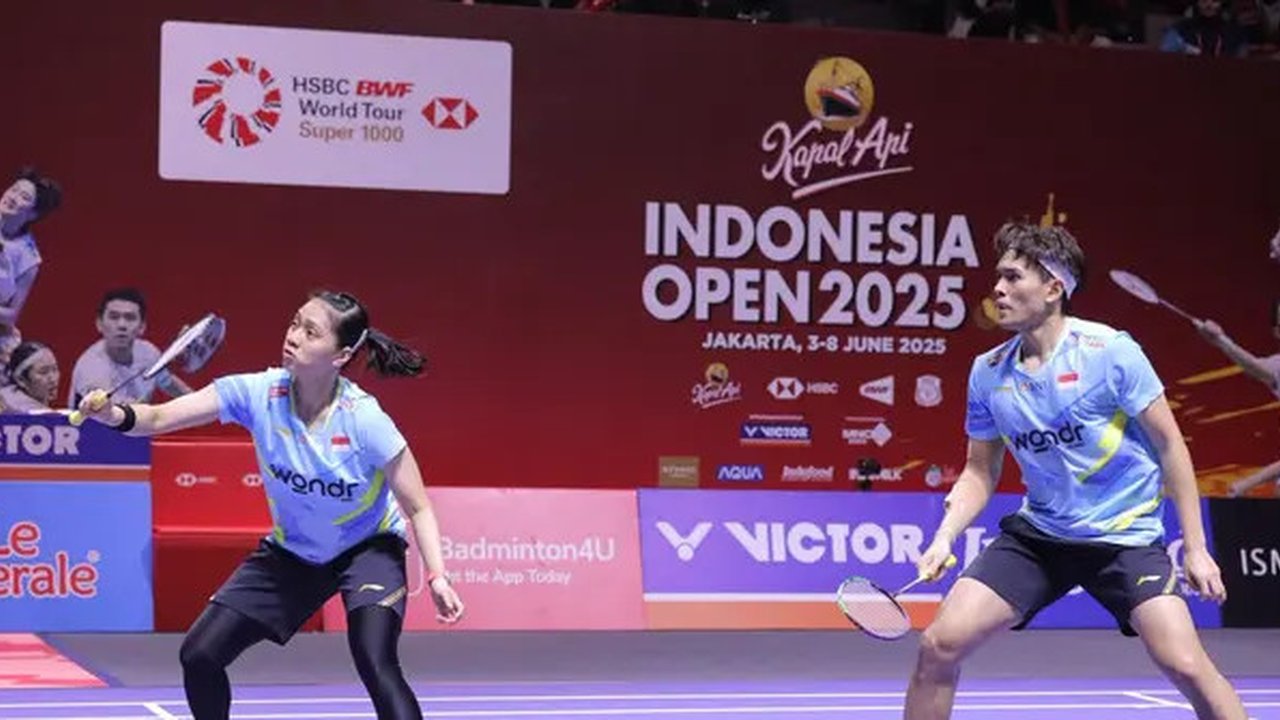 Ganda campuran Indonesia, Adnan Maulana/Indah Cahya Sari Jamil, melaju ke 16 besar Indonesia Open 2025, Rabu (4/6/2025).