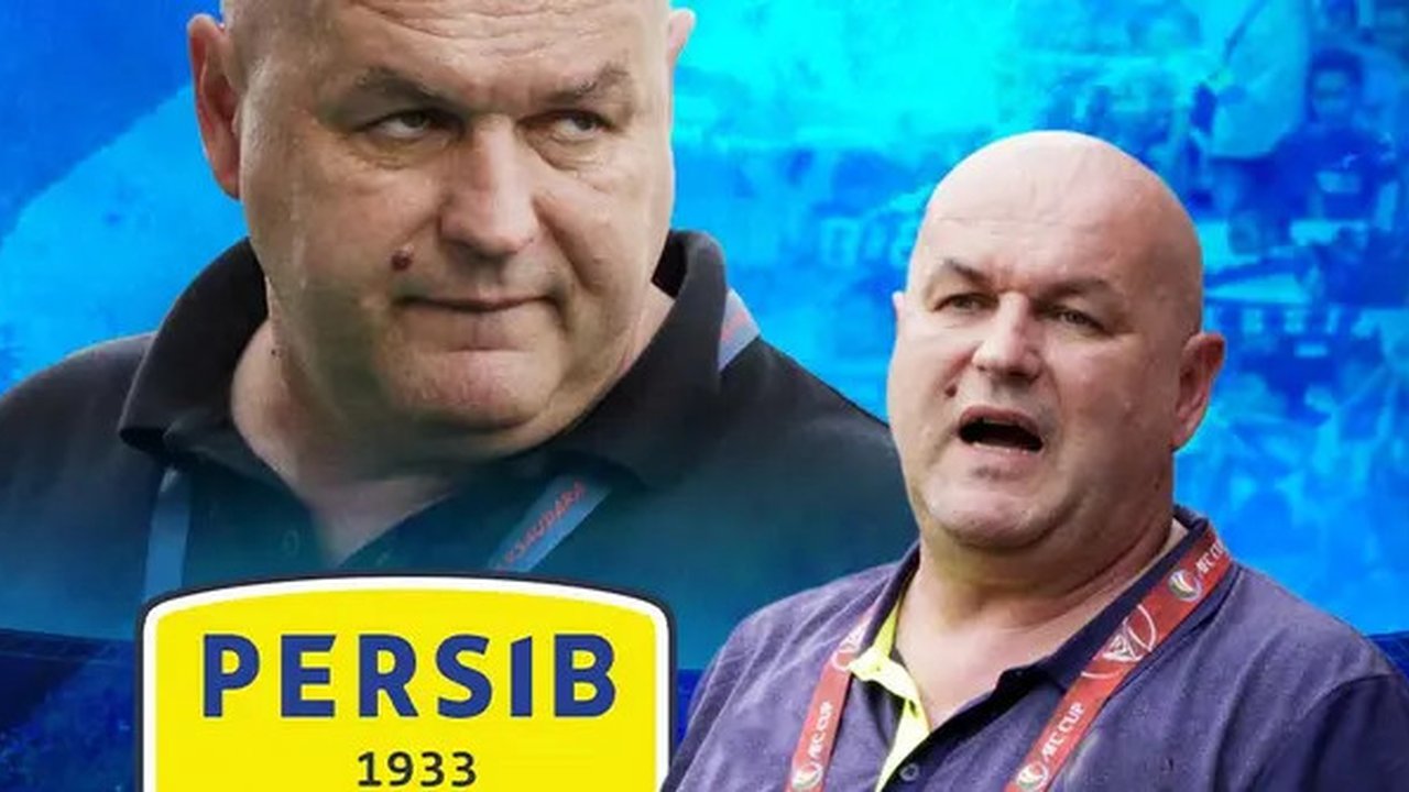 Persib Bandung - Iluistrasi Bojan Hodak (Bola.com/Adreanus Titus)