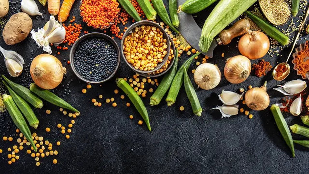Ilustrasi bumbu dapur. (Image by valeria_aksakova on Freepik)