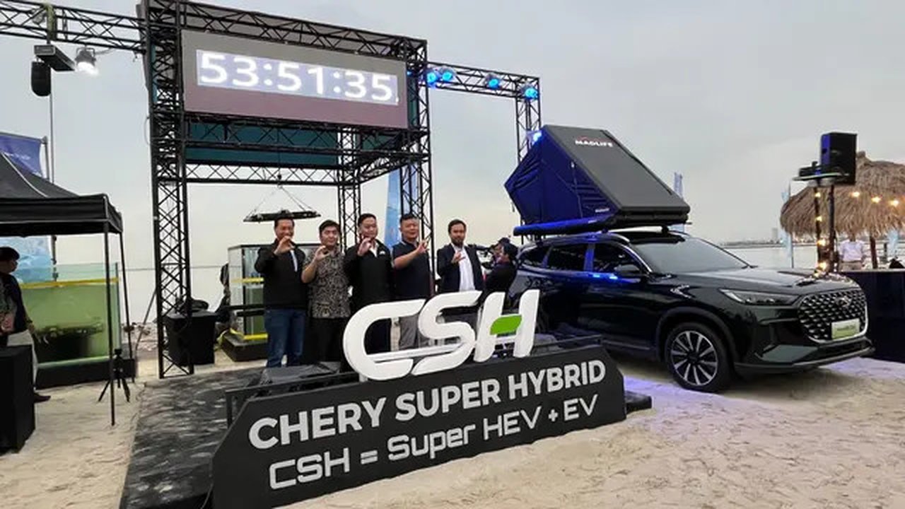 Baterai Chery Tiggo 8 CSH tetap berfungsi normal setelah direndam di air laut selama 53 jam lebih. (Liputan6.com/Septian Pamungkas)