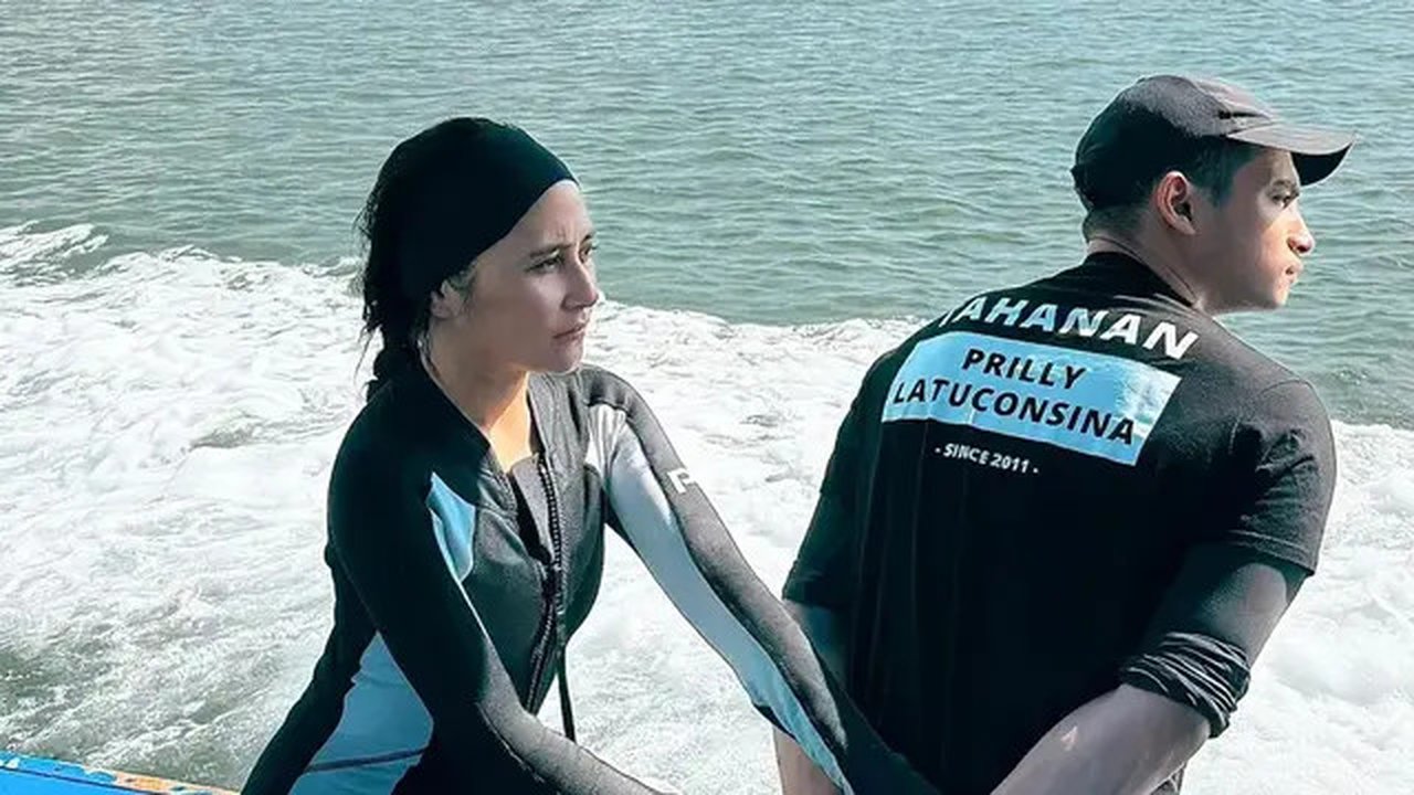 Wajah Prilly Latuconsina Tanpa Makeup saat Diving Date Bersama Omara. [@omara.esteghlal]