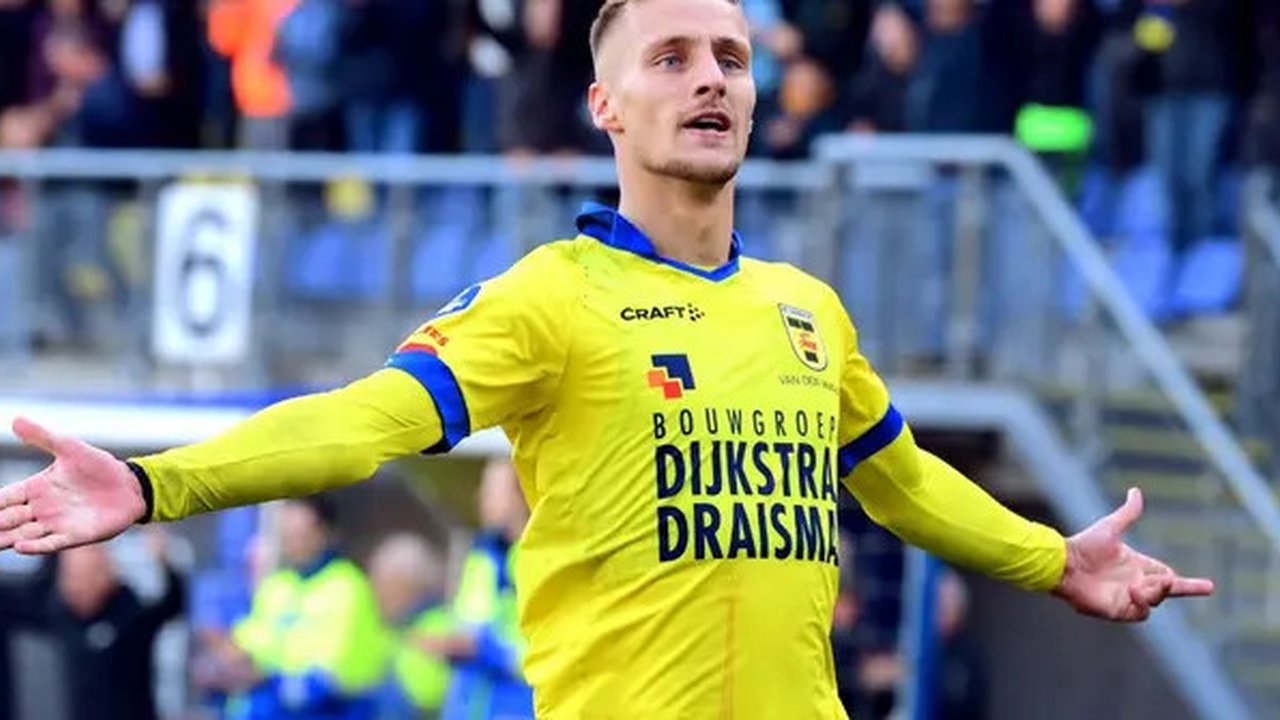 Silvester van der Water akan segera diumumkan sebagai rekrutan anyar Bali United. (Olaf Kraak/ANP/AFP)