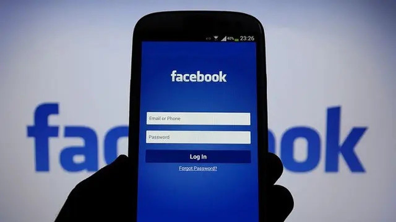 logo facebook di HP (sumber: snopes.com)