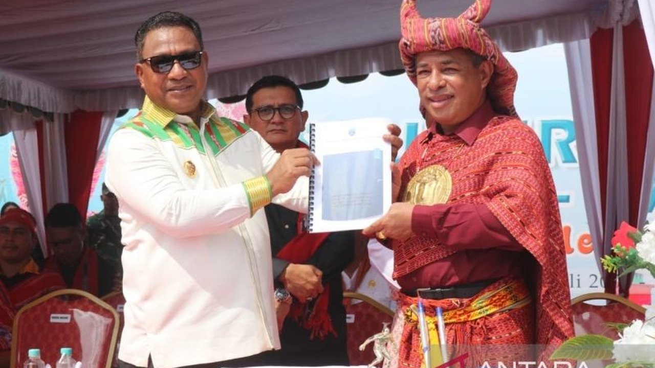 MPP Maluku Barat Daya kini resmi beroperasi, menjadi Mall Pelayanan Publik pertama di Maluku. Simak bagaimana inovasi ini akan mengubah wajah layanan publik bagi masyarakat.