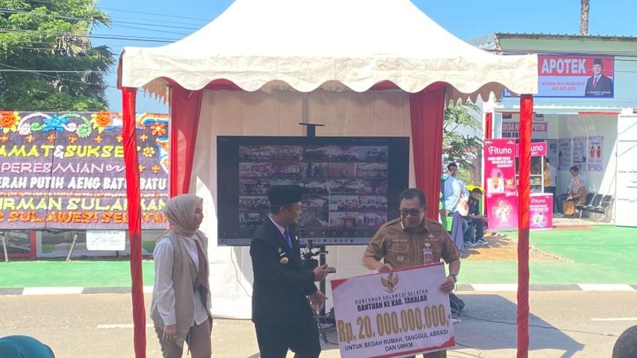 Pemerintah Provinsi Sulawesi Selatan mengucurkan dana Rp20 miliar untuk program Bedah Rumah Sulsel, penanganan abrasi, dan UMKM di Takalar, demi tingkatkan kualitas hidup warga.