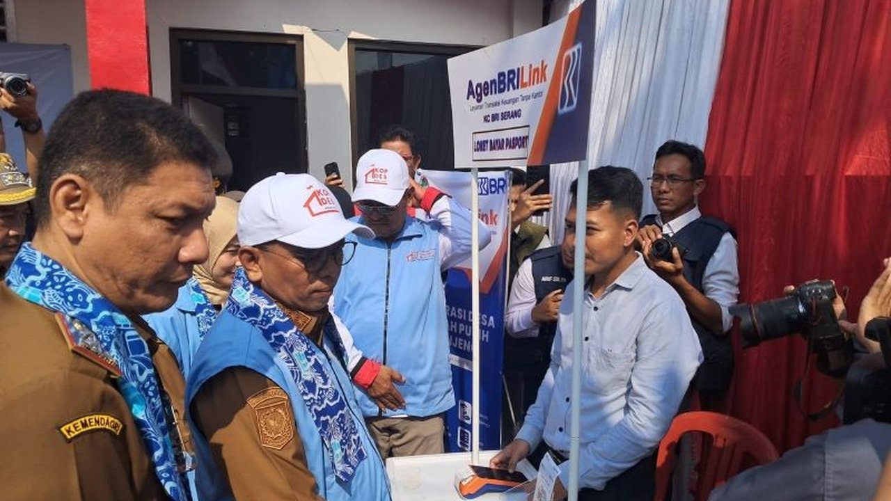 Koperasi Merah Putih menjadi fondasi ekonomi desa, dengan Banten mencapai hampir 100% pembentukan. Simak bagaimana program ini mengentaskan kemiskinan dan menggerakkan ekonomi lokal!